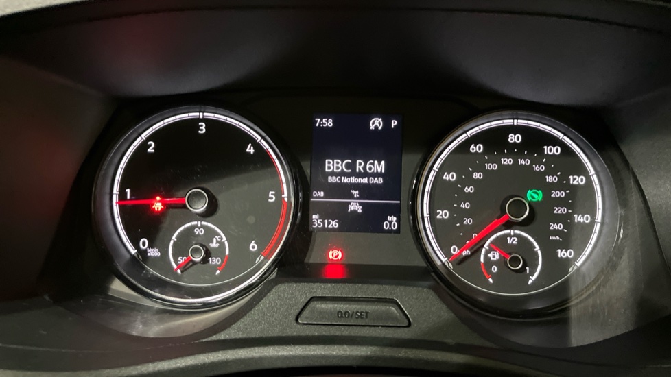 Volkswagen Transporter T32 Swb Diesel 2.0 TDI 150 Highline Kombi Van DSG - Image 11