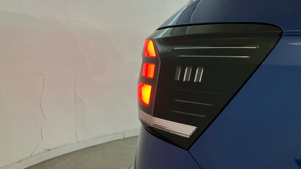 Volkswagen T-Cross 1.0 TSI 110 Black Edition 5dr Petrol Estate - Image 23