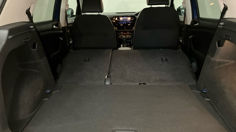 Volkswagen T-Cross 1.0 TSI 110 Black Edition 5dr Petrol Estate - Image 33