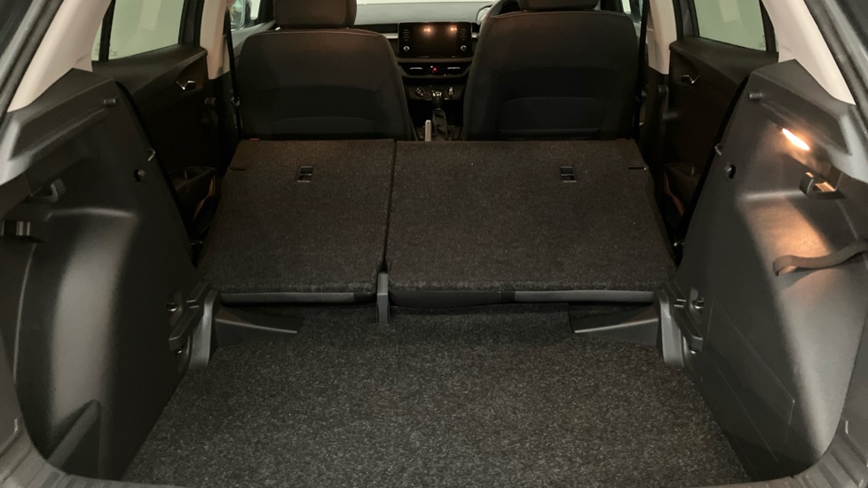 Skoda Fabia 1.0 TSI Colour Edition 5dr Petrol Hatchback - Image 40