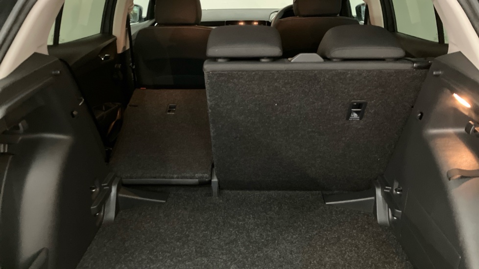Skoda Fabia 1.0 TSI Colour Edition 5dr Petrol Hatchback - Image 41
