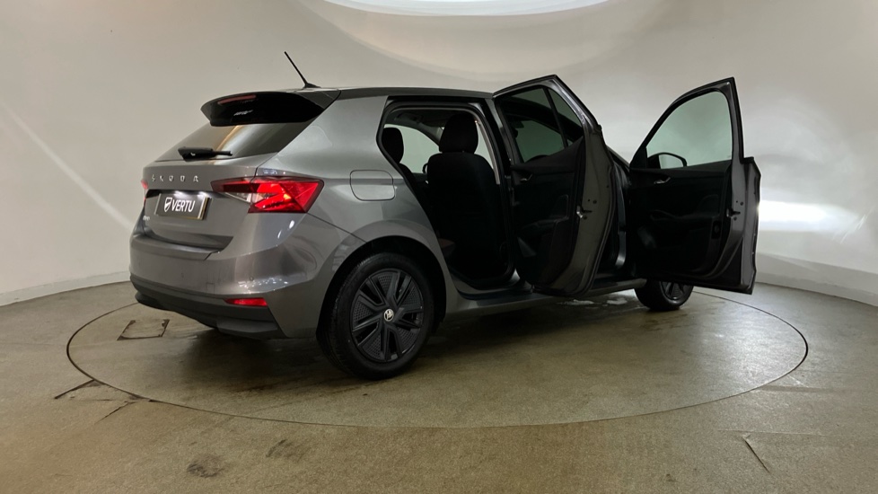 Skoda Fabia 1.0 TSI Colour Edition 5dr Petrol Hatchback - Image 44