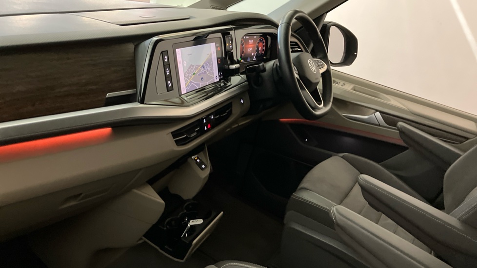 Volkswagen Multivan 2.0 TSI Style 5dr LWB DSG Petrol Estate - Image 2