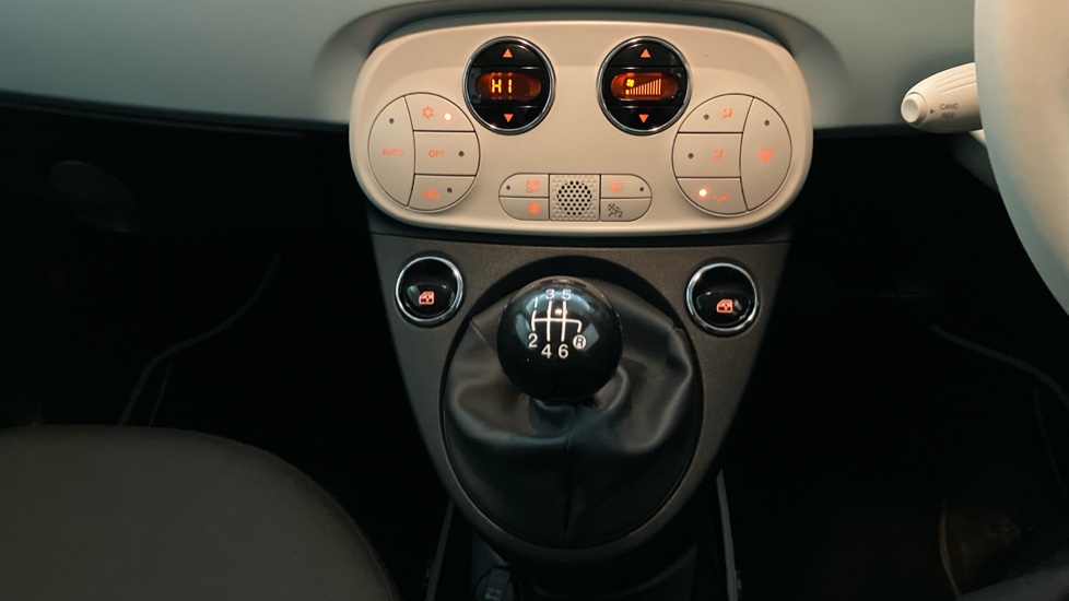 Fiat 500 1.0 Mild Hybrid 3dr Petrol Hatchback - Image 14