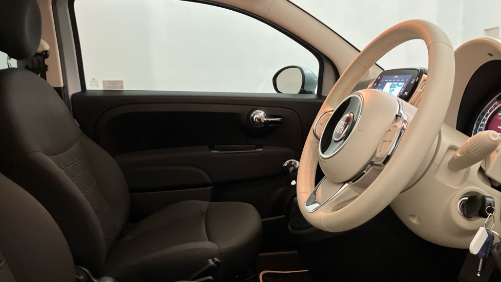 Fiat 500 1.0 Mild Hybrid 3dr Petrol Hatchback - Image 15