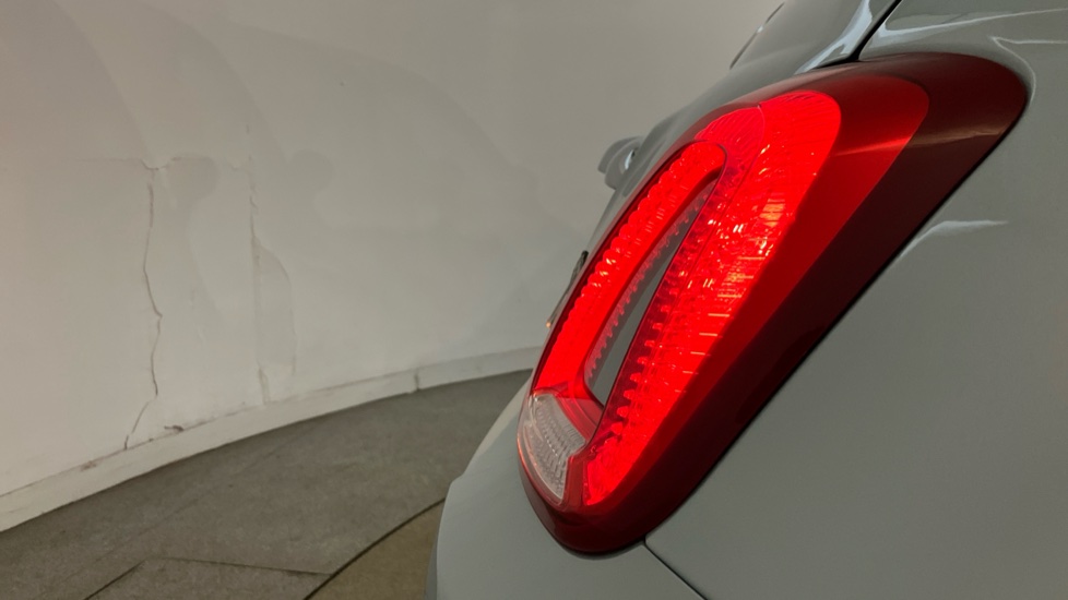 Fiat 500 1.0 Mild Hybrid 3dr Petrol Hatchback - Image 26