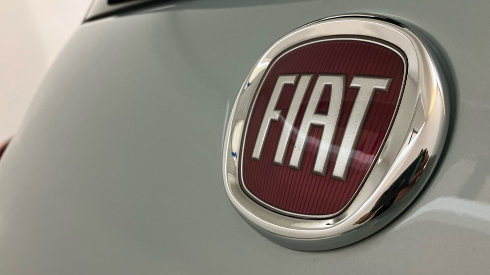 Fiat 500 1.0 Mild Hybrid 3dr Petrol Hatchback - Image 27
