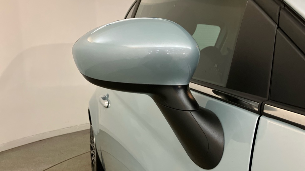 Fiat 500 1.0 Mild Hybrid 3dr Petrol Hatchback - Image 29