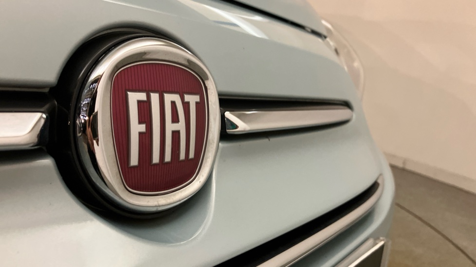Fiat 500 1.0 Mild Hybrid 3dr Petrol Hatchback - Image 30