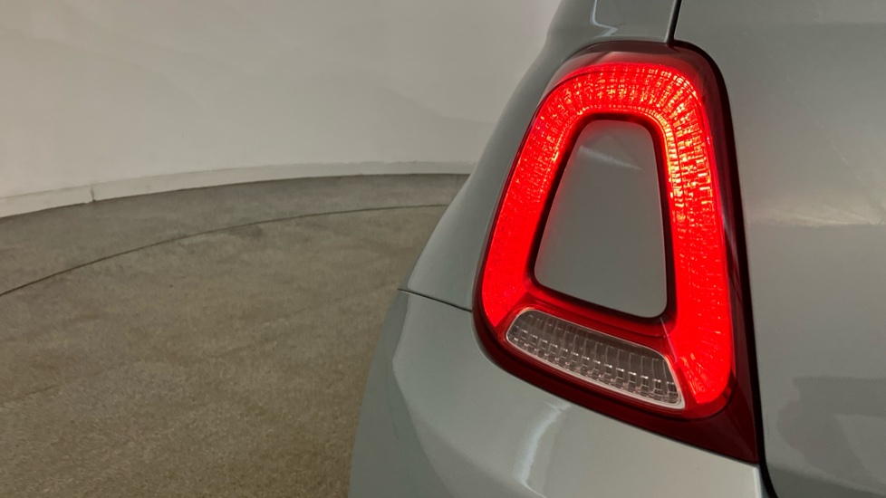 Fiat 500 1.0 Mild Hybrid 3dr Petrol Hatchback - Image 32