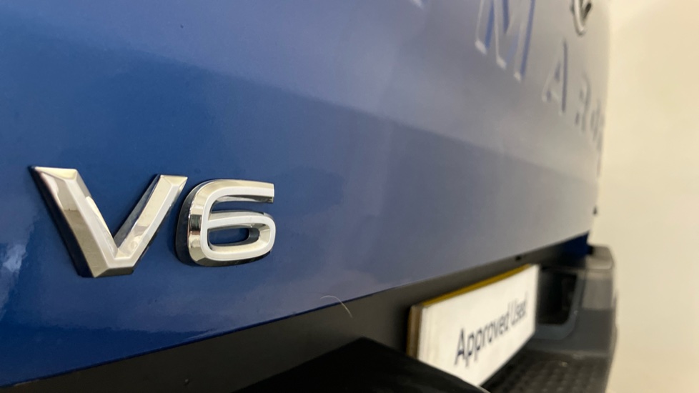 Volkswagen Amarok Diesel D/Cab Pick Up PanAmericana 3.0 V6 TDI 240 4M Auto - Image 37