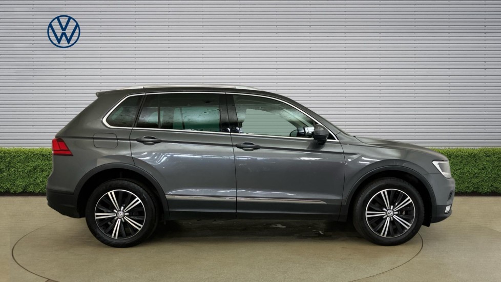 Volkswagen Tiguan 2.0 TDi 150 4Motion SE Nav 5dr DSG Diesel Estate - Image 4