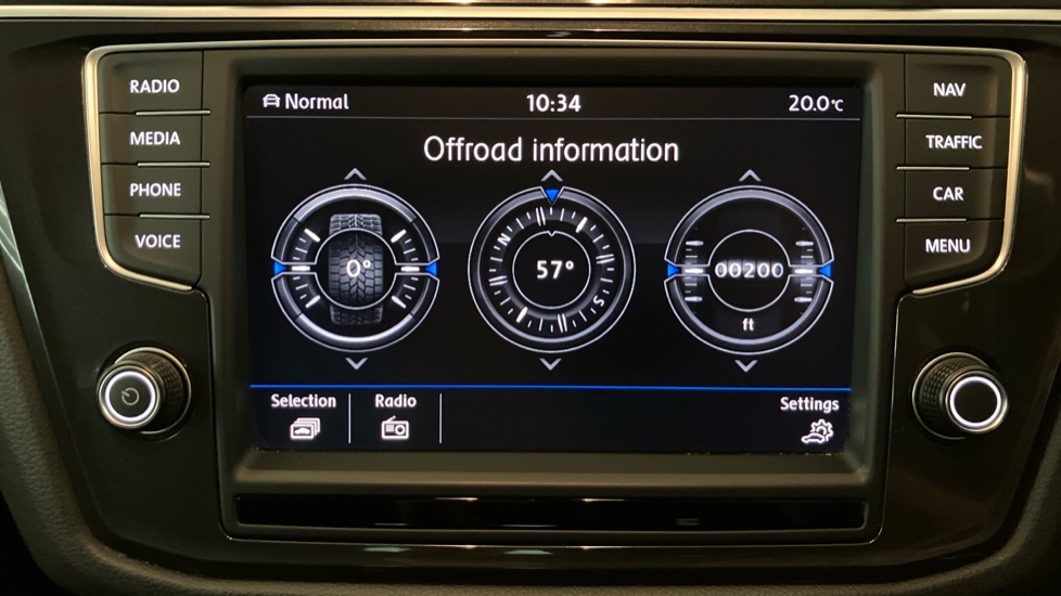 Volkswagen Tiguan 2.0 TDi 150 4Motion SE Nav 5dr DSG Diesel Estate - Image 39