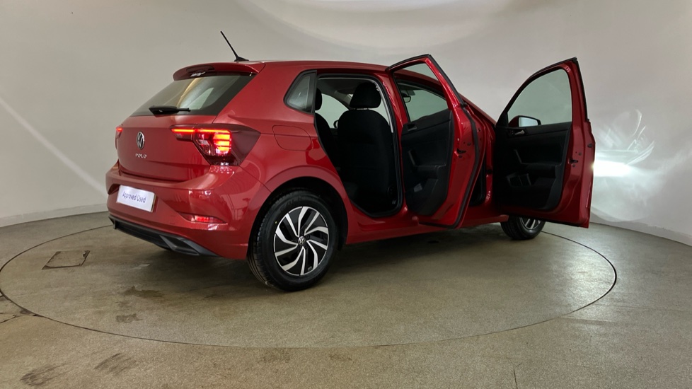 Volkswagen Polo 1.0 TSI Life 5dr Petrol Hatchback - Image 45