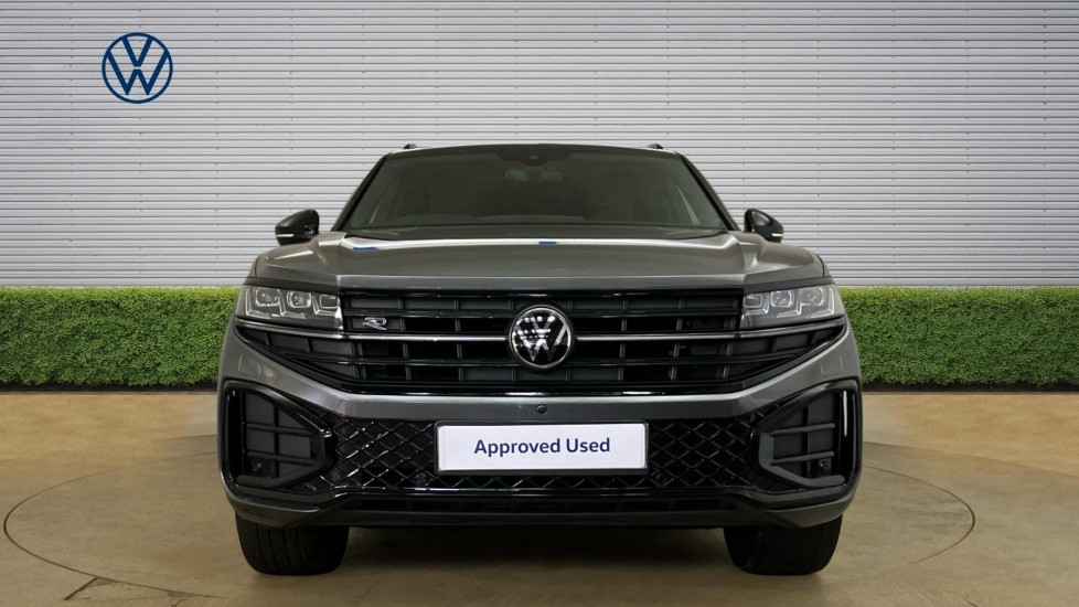 Volkswagen Touareg 3.0 V6 TDI 4Motion 286 Black Edition 5dr Tip Auto Diesel Estate - Image 7