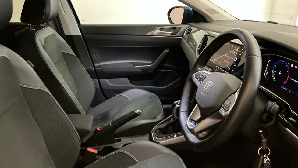 Volkswagen Taigo 1.0 TSI 110 Style 5dr DSG Petrol Hatchback - Image 25