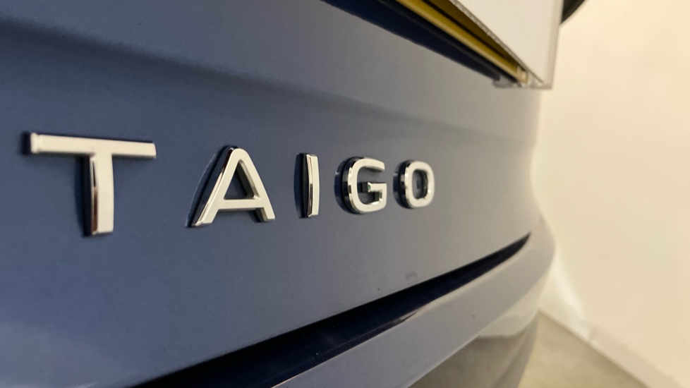 Volkswagen Taigo 1.0 TSI 110 Style 5dr DSG Petrol Hatchback - Image 27