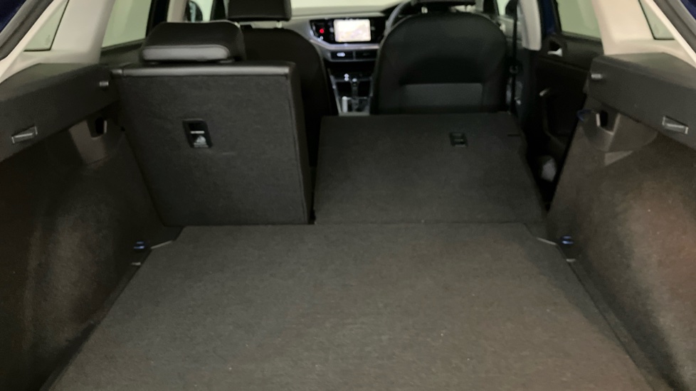 Volkswagen Taigo 1.0 TSI 110 Style 5dr DSG Petrol Hatchback - Image 35