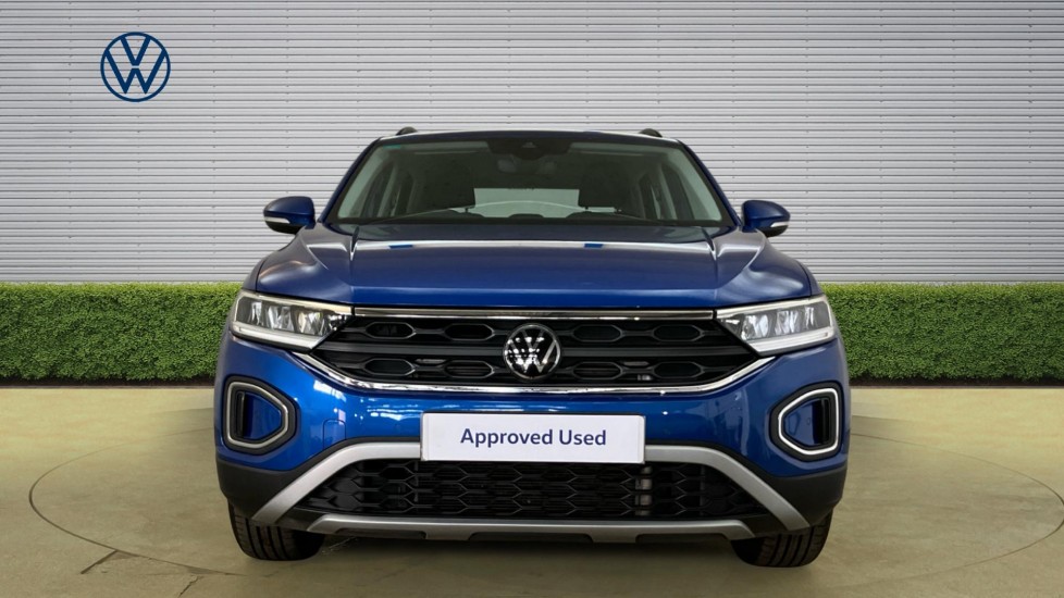Volkswagen T-Roc 1.5 TSI Life 5dr DSG Petrol Hatchback - Image 7