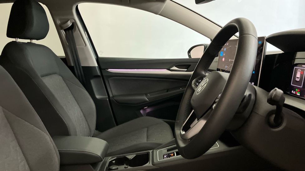 Volkswagen Golf 1.5 TSI 204 Match eHybrid 5dr DSG Hatchback - Image 15