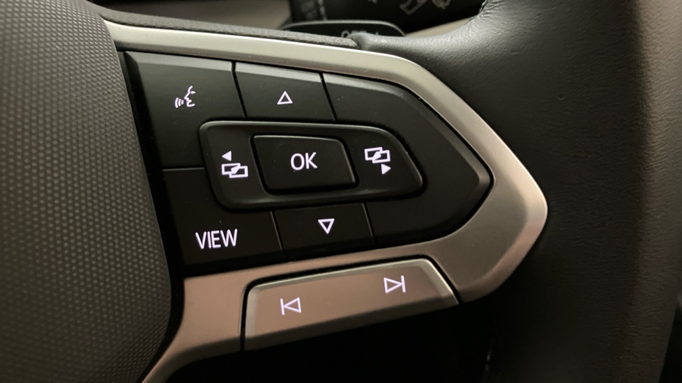 Volkswagen Golf 1.5 TSI 204 Match eHybrid 5dr DSG Hatchback - Image 18