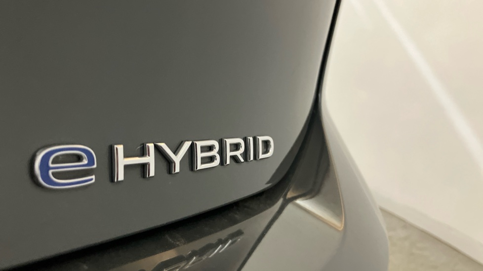 Volkswagen Golf 1.5 TSI 204 Match eHybrid 5dr DSG Hatchback - Image 29