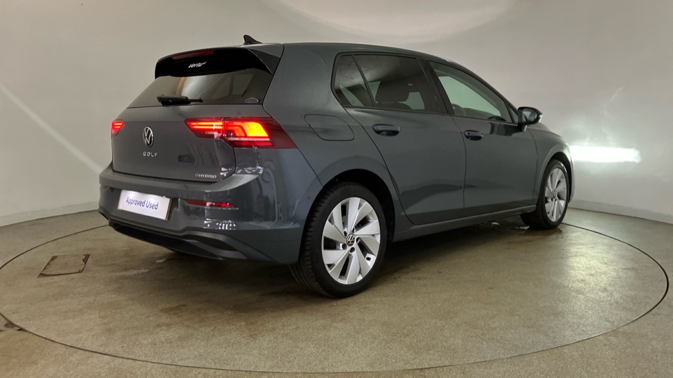 Volkswagen Golf 1.5 TSI 204 Match eHybrid 5dr DSG Hatchback - Image 34