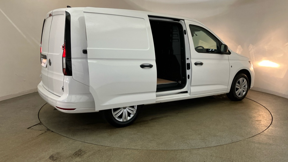 Volkswagen Caddy Maxi Caddy Cargo Maxi C20 Diesel 2.0 TDI 102PS Commerce Plus Van [Tech Pack] - Image 43