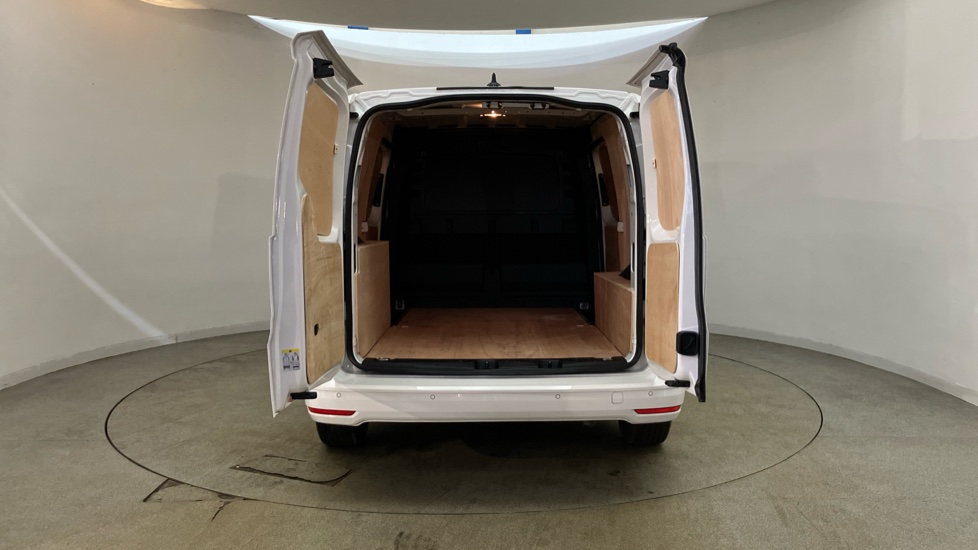 Volkswagen Caddy Maxi Caddy Cargo Maxi C20 Diesel 2.0 TDI 102PS Commerce Plus Van [Tech Pack] - Image 32