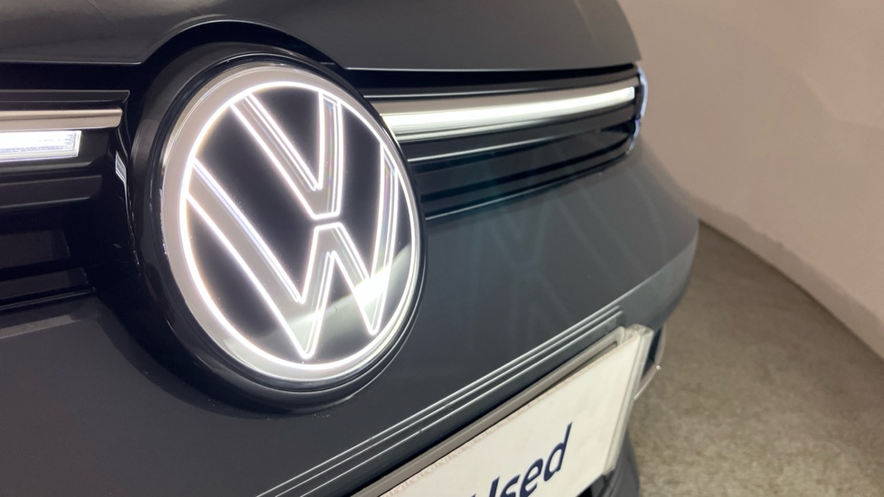 Volkswagen Golf 1.5 TSI 150 Style 5dr Petrol Hatchback - Image 29