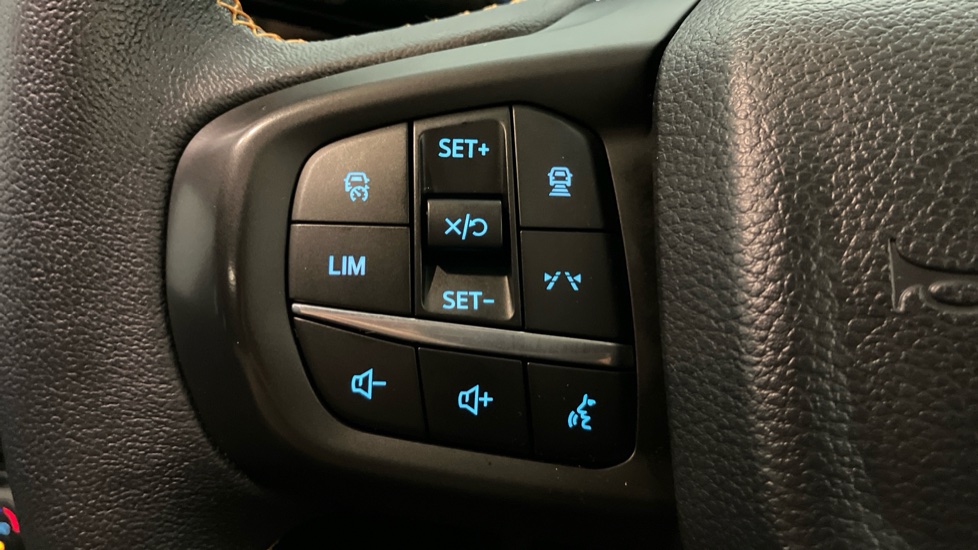 Ford Ranger Diesel Pick Up D/Cab Wildtrak 3.0 EcoBlue V6 240 Auto - Image 17