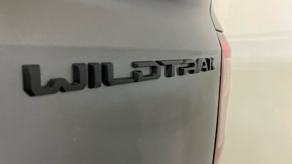Ford Ranger Diesel Pick Up D/Cab Wildtrak 3.0 EcoBlue V6 240 Auto - Image 37
