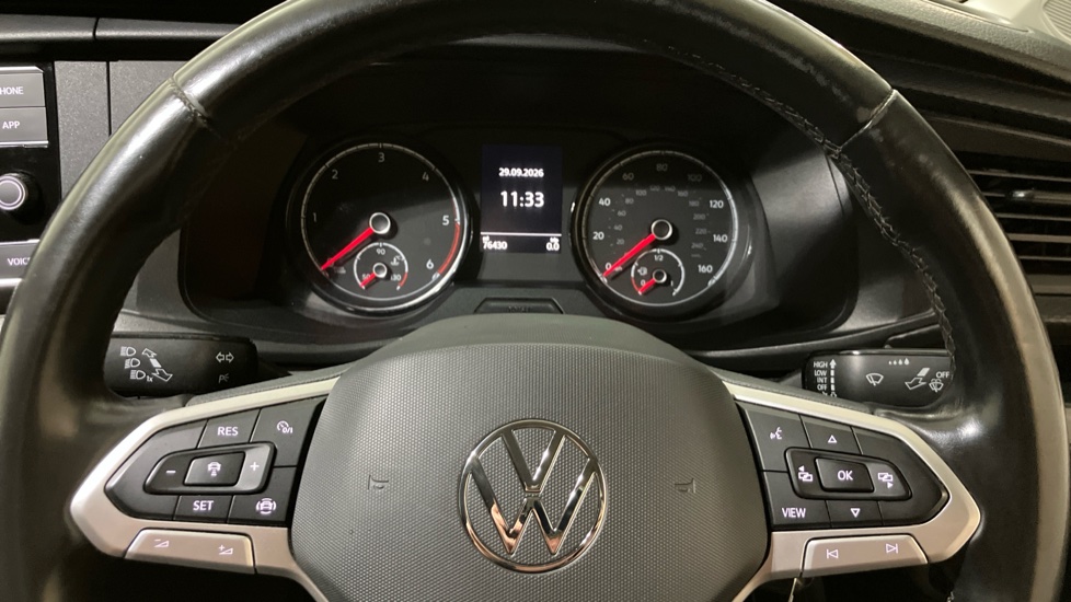 Volkswagen Transporter T28 Swb Diesel 2.0 TDI 150 Highline Van DSG - Image 10