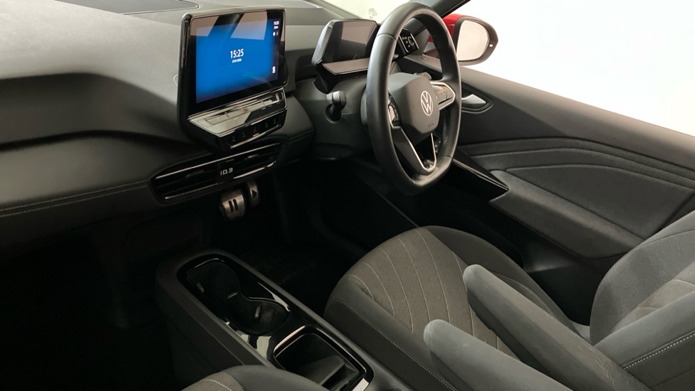 Volkswagen ID.3 150kW Pro 58kWh 5dr Auto Electric Hatchback - Image 2