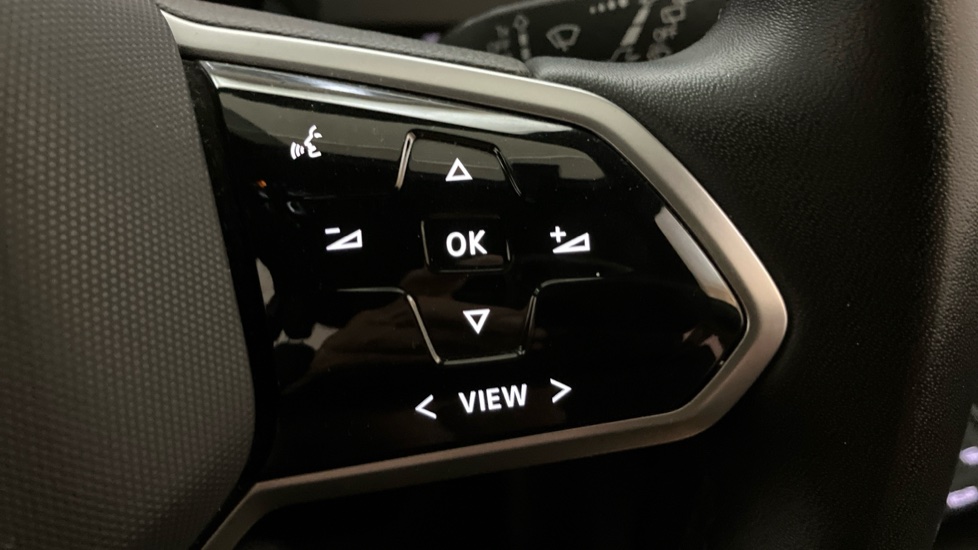 Volkswagen ID.3 150kW Pro 58kWh 5dr Auto Electric Hatchback - Image 18