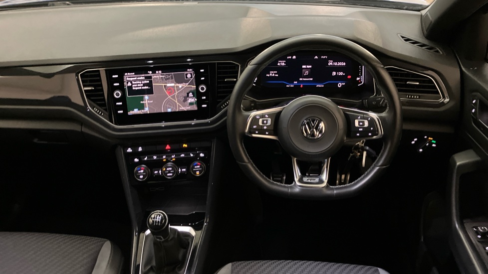 Volkswagen T-Roc 1.6 TDI R-Line 5dr Diesel Hatchback - Image 9