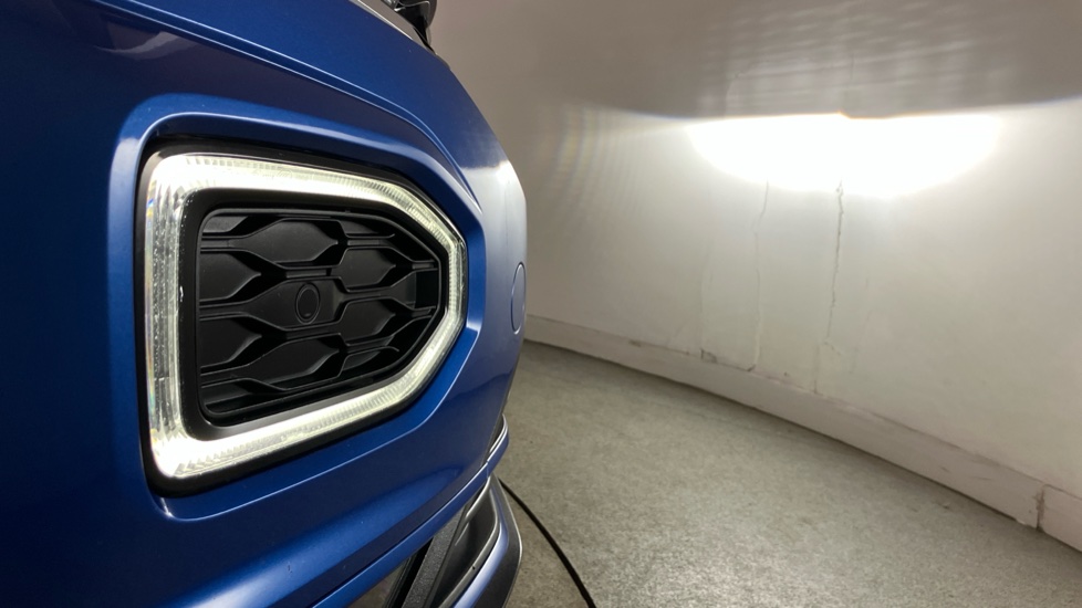 Volkswagen T-Roc 1.6 TDI R-Line 5dr Diesel Hatchback - Image 42