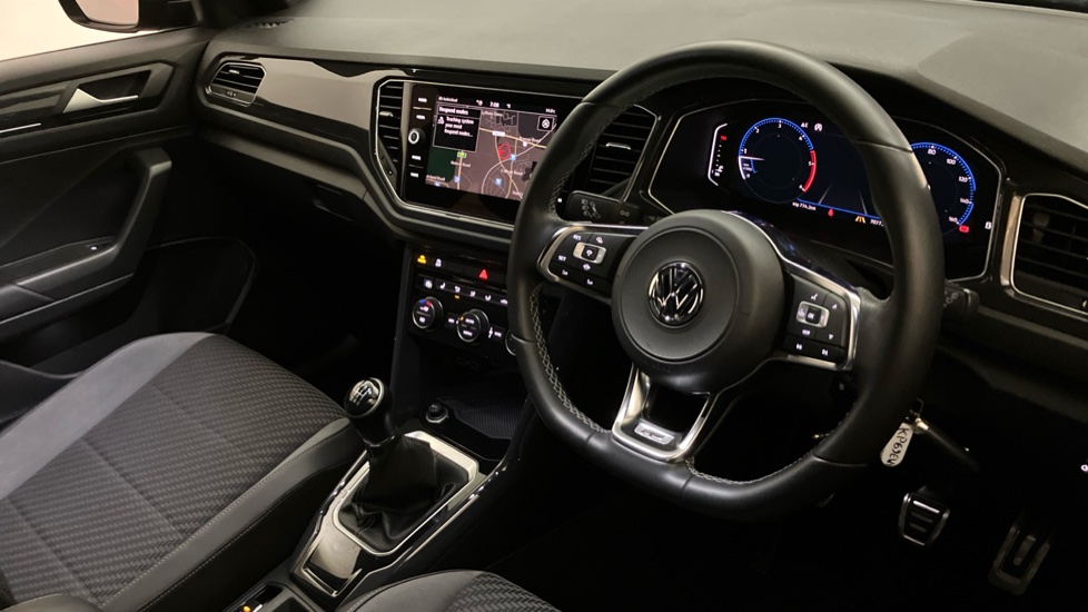 Volkswagen T-Roc 1.6 TDI R-Line 5dr Diesel Hatchback - Image 6