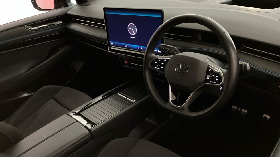 Volkswagen ID.7 210kW Launch Edition Pro 77kWh 5dr Auto Electric Hatchback - Image 6