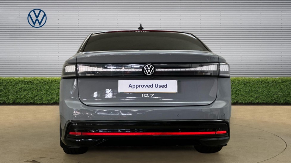 Volkswagen ID.7 210kW Launch Edition Pro 77kWh 5dr Auto Electric Hatchback - Image 8