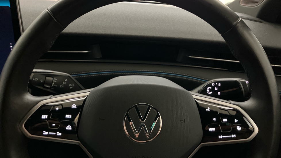 Volkswagen ID.7 210kW Launch Edition Pro 77kWh 5dr Auto Electric Hatchback - Image 10