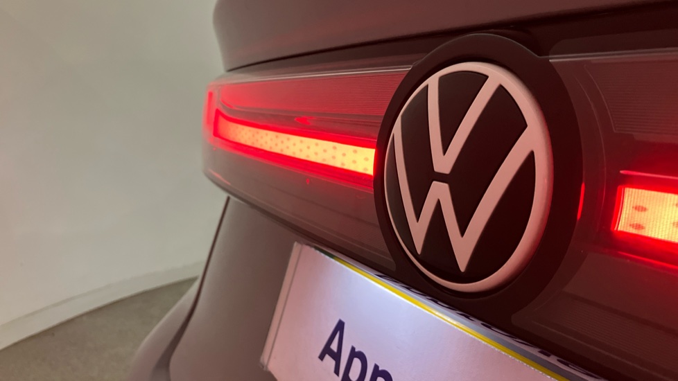 Volkswagen ID.7 210kW Launch Edition Pro 77kWh 5dr Auto Electric Hatchback - Image 30