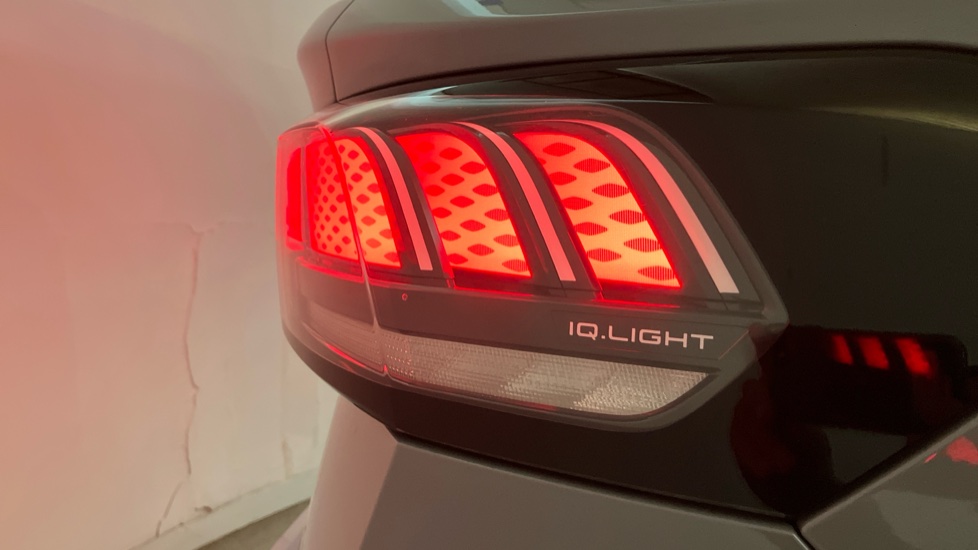 Volkswagen ID.7 210kW Launch Edition Pro 77kWh 5dr Auto Electric Hatchback - Image 31