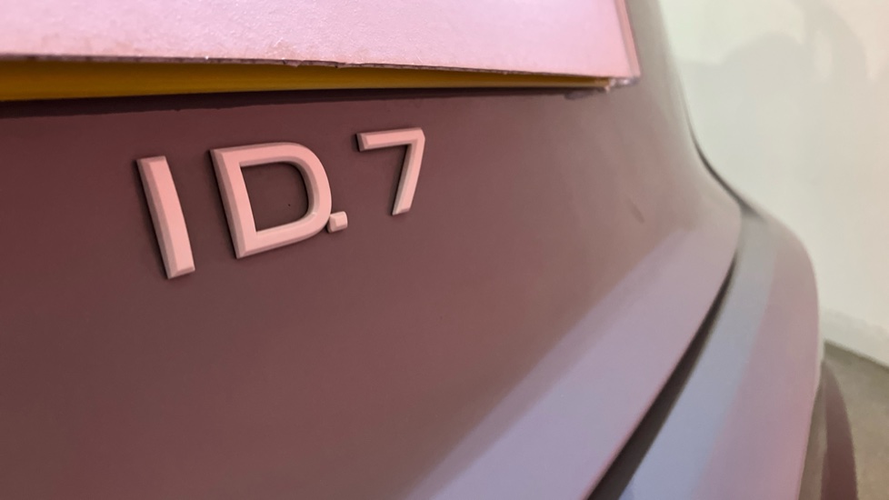Volkswagen ID.7 210kW Launch Edition Pro 77kWh 5dr Auto Electric Hatchback - Image 32