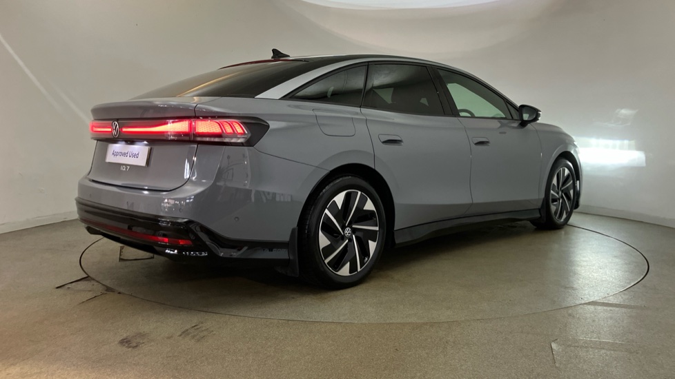 Volkswagen ID.7 210kW Launch Edition Pro 77kWh 5dr Auto Electric Hatchback - Image 45