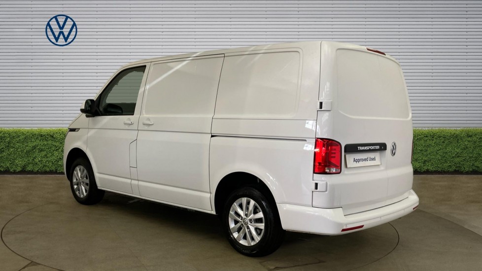 Volkswagen Transporter T28 Swb Diesel 2.0 TDI 110 Highline Van - Image 3