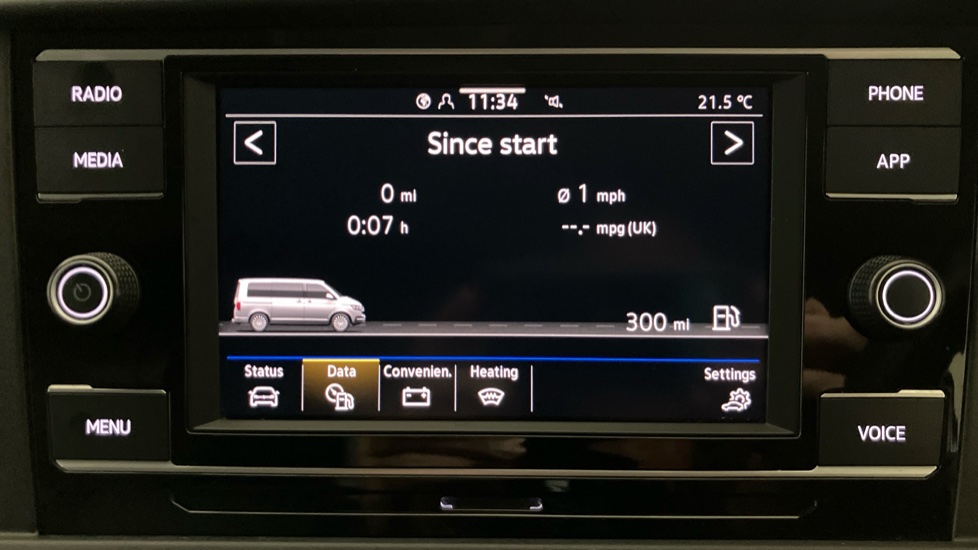 Volkswagen Transporter T28 Swb Diesel 2.0 TDI 110 Highline Van - Image 31