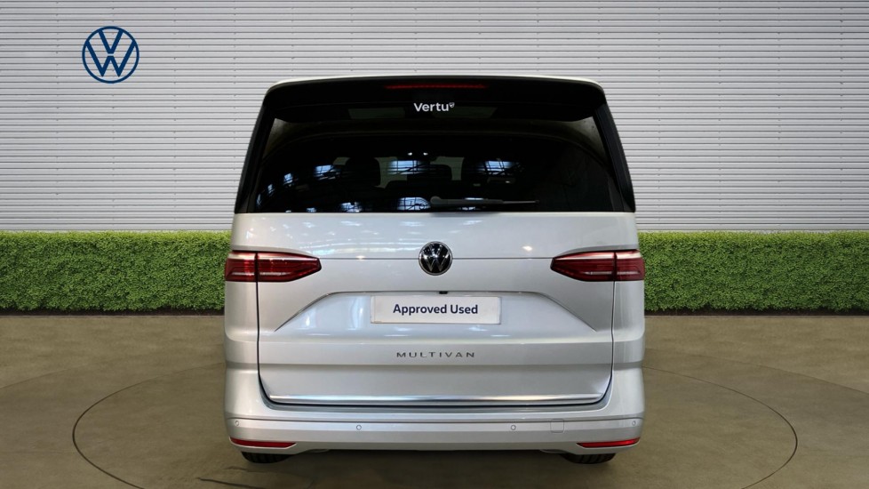 Volkswagen Multivan 2.0 TDI Style 5dr LWB DSG Diesel Estate - Image 8