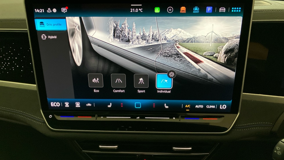 Volkswagen Passat 1.5 TSI eHybrid 272 Black Edition 5dr DSG Estate - Image 45