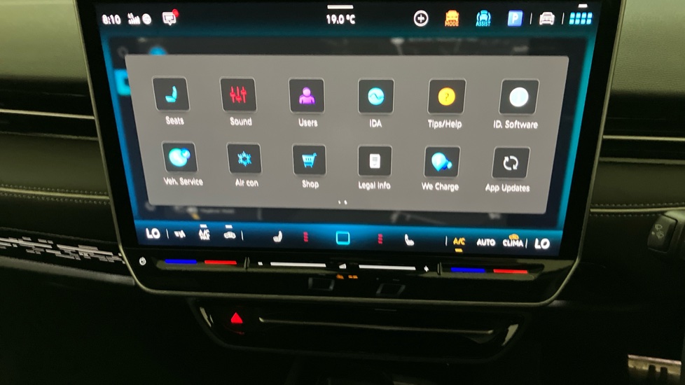 Volkswagen ID.7 210kW Match Pro S Plus 86kWh 5dr Auto Electric Estate - Image 29